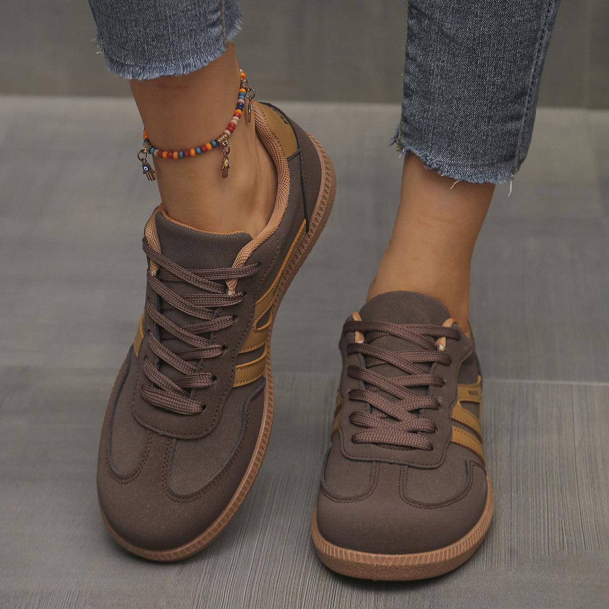 Bella - Comfort Walking Sneakers
