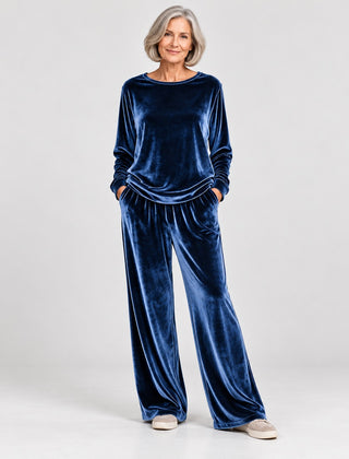 Cynthia velvet set in Navy
